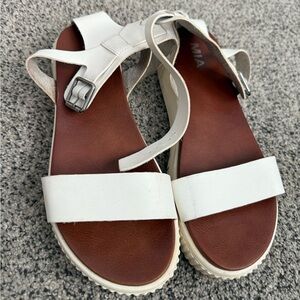 MIA Women's White platform Sandals with Buckle